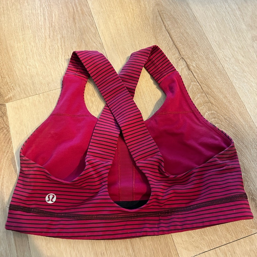 Lululemon All sport Bra Hyper Stripe Bordeaux Drama Bumble Berry size 6 - Picture 4 of 5